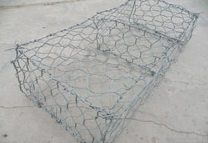 201573115355275060.jpg 鍍鋅石籠網(wǎng)箱