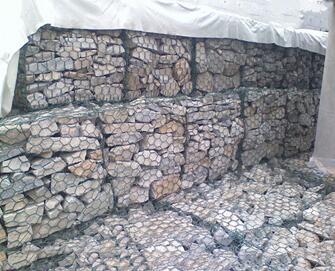 鉛絲石籠網.jpg 鉛絲石籠網.jpg