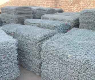 鉛絲石籠.jpg 鉛絲石籠.jpg